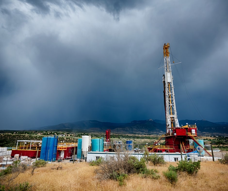 3 Things You Should Know About Moving Drilling Rigs